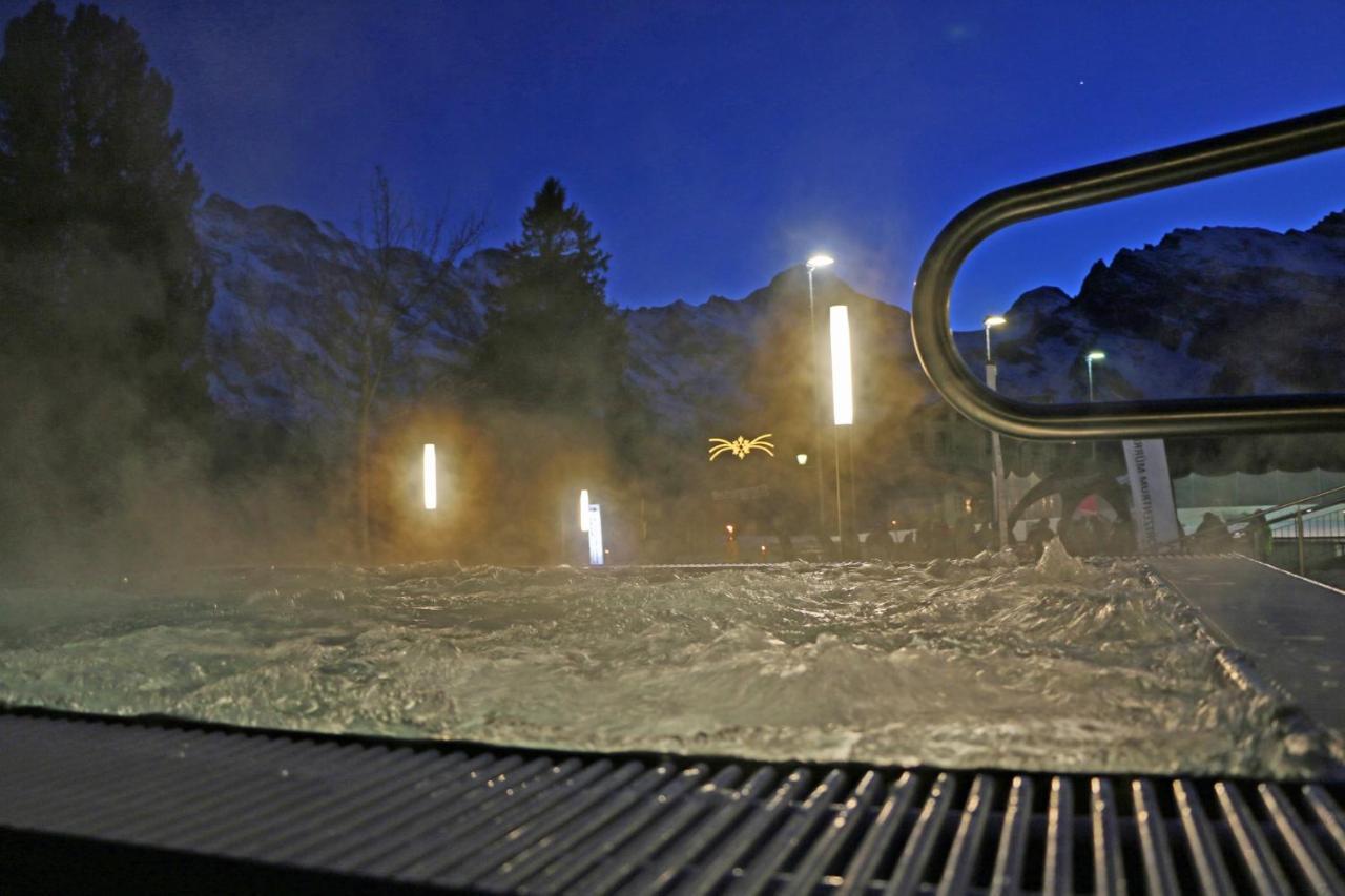 Pop-Up Lodge Muerren ヴェンゲン エクステリア 写真
